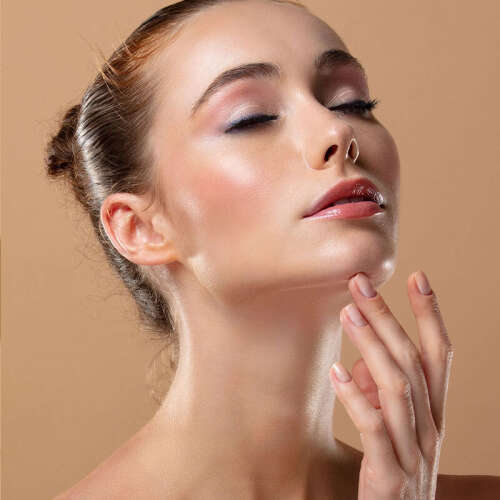 BioNike Defence B-Lucent Cilt Tonu Eşitleyici Konsantre Krem 30ml - 3