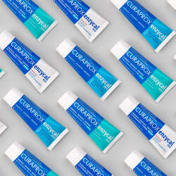 Curaprox Enzycal 950 PPM Diş Macunu 75ml - 4