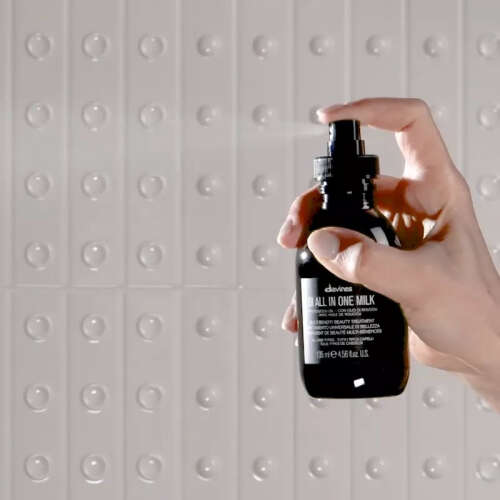 Davines Oi All In One Milk 135ml - 4