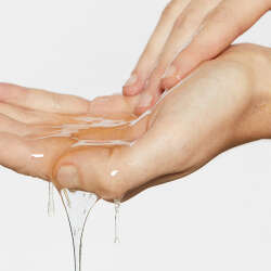 Dermalogica Oil To Foam Total Cleanser 250 ml - 4