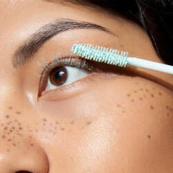 Essence Lash Princess Extra Length and Volume Primer Maskara 9 ml - 3