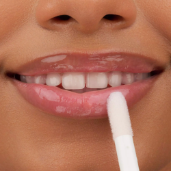 Essence Lip Oil Hydra Kiss - 01 Kiss From A Rose 4 ml - 5