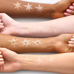 Essence Soft Touch Bouncy Aydınlatıcı - 10 4 gr - 4