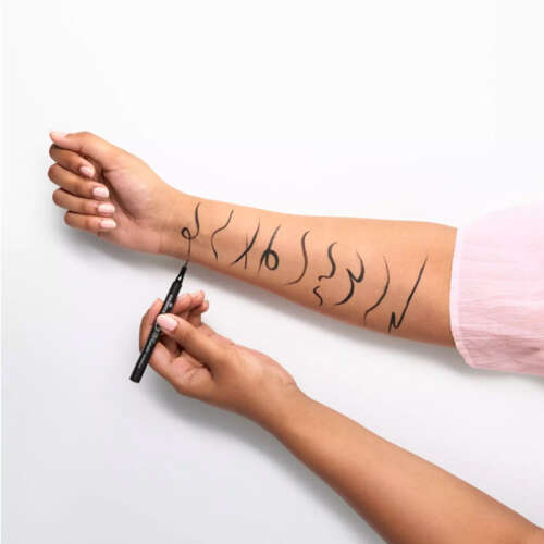 Essence Tiny Tip Suya Dayanıklı Eyeliner 1.1 ml - Deep Black - 5