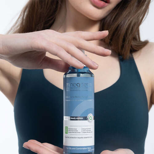 Mineaderm Anti-Shine Refresing Tonic 200 ml - 2