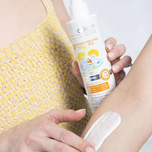 Mineaderm UV Protection & Hydration Kids Spray SPF50+ 200 ML - 2