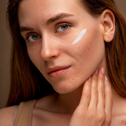 Minela Care Düzensiz Ciltler İçin Organik Mineral Filtreli Güneş Kremi Spf50 70 gr - 3