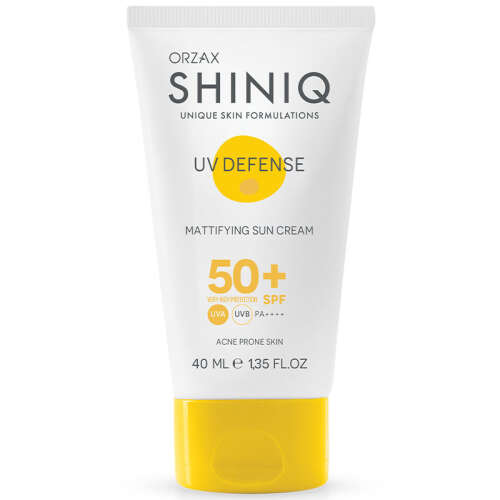 Shiniq UV Defense Matlaştırıcı Güneş Koruyucu SPF50 + 40 ml - Shiniq