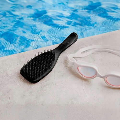 Tangle Teezer The Ultimate Detangler Black Eletriklenme Önleyici Saç Fırçası-Tarak - Düz ve Kıvırcık Saçlar - Tangle Teezer