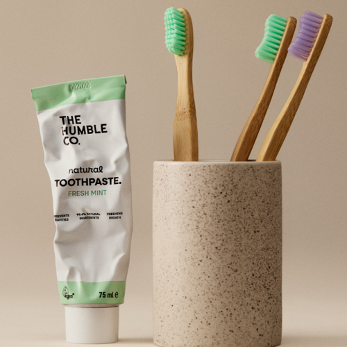 The Humble Co Natural Toothpaste Fresh Mint 75 ml - 2
