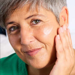 Topicrem MELA Anti Dark Spot Radiance Serum 30 ml - 5