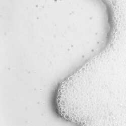 Topicrem Sun Protect Re-Moisturizing Shower 200 ml - 5